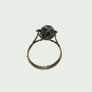 Anillo de Oro 14k con Cúpula de Circonios Brillantes