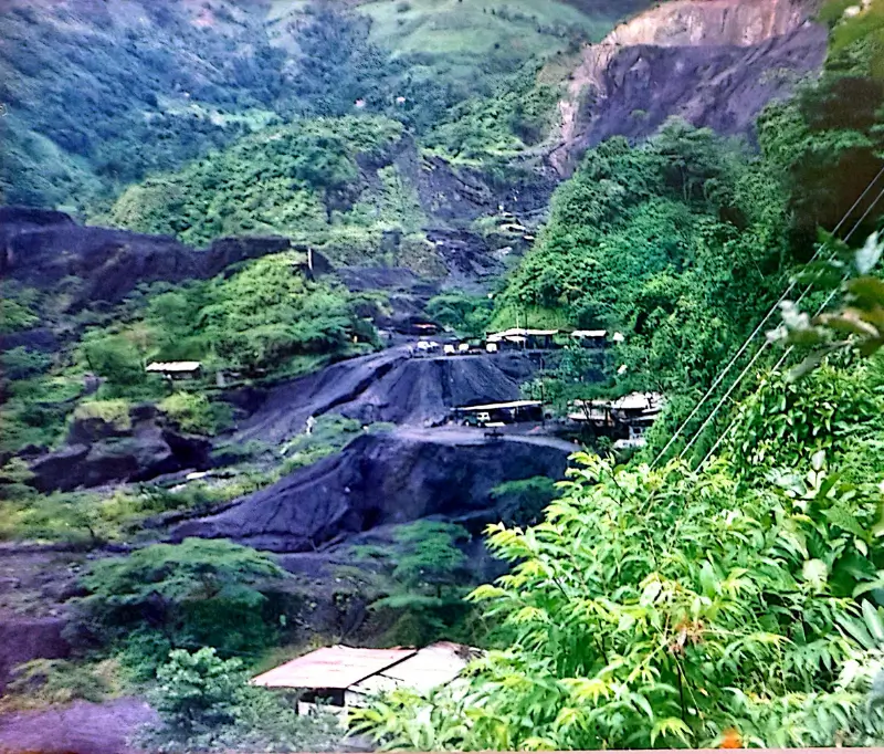 Minas de esmeralda colombiana Foto antigua de minas de esmeraldas en Colombia